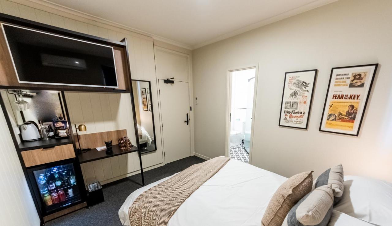 Eyre Hotel 3*